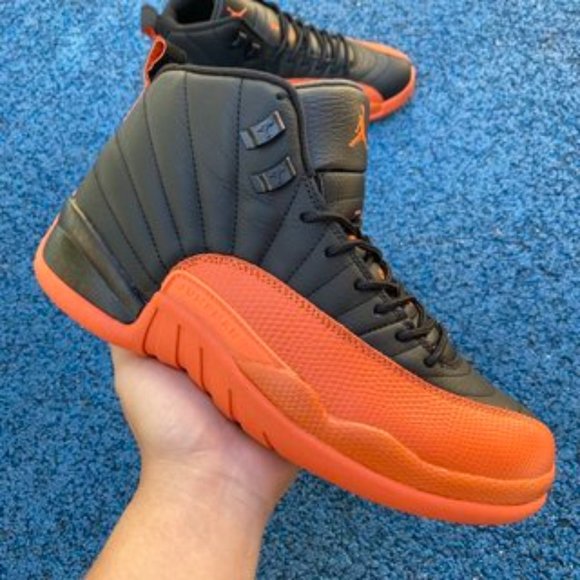 Air Jordan 12 WMNS “Brilliant Orange”
